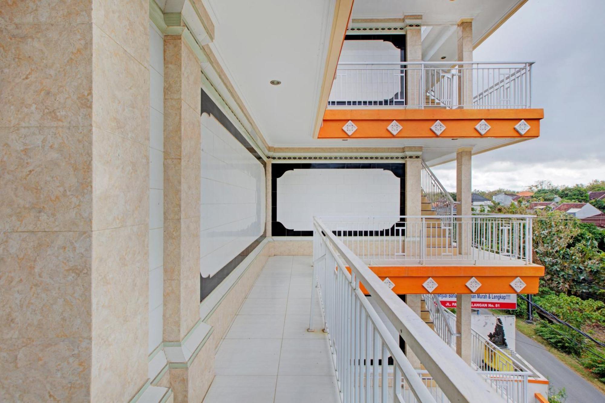 Oyo 2463 Bali Balangan Hotel Jimbaran Dış mekan fotoğraf