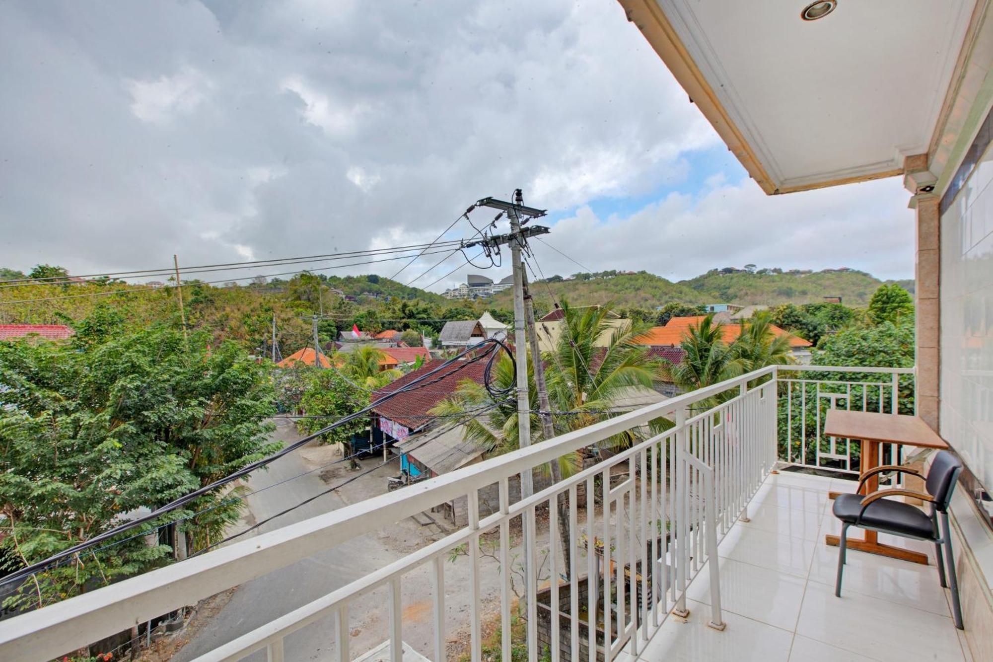 Oyo 2463 Bali Balangan Hotel Jimbaran Dış mekan fotoğraf